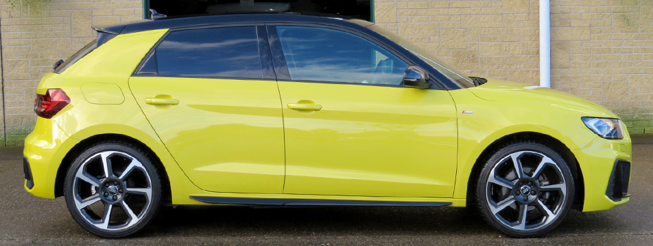 Audi A1 35 TFSI S-Tronic S-Line Contrast Edition