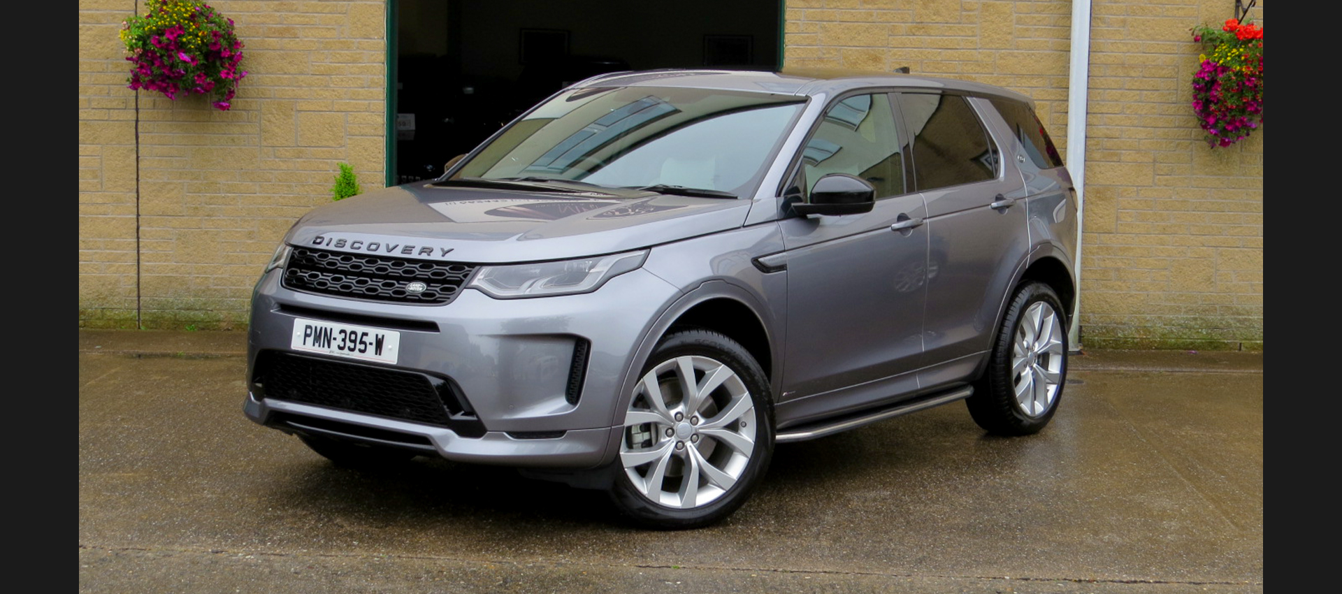 Land Rover Discovery Sport D180-A R-Dynamic SE AWD