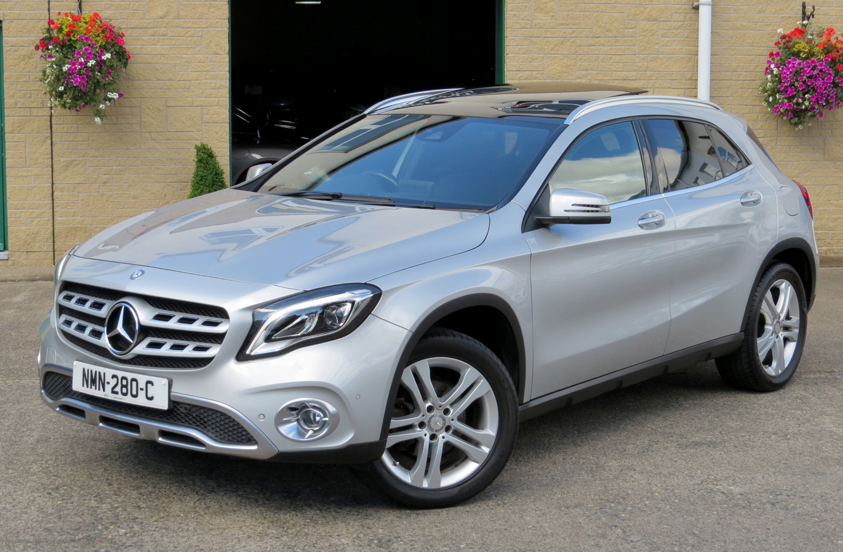 Mercedes GLA200d-A Sport Premium-Plus 4-Matic