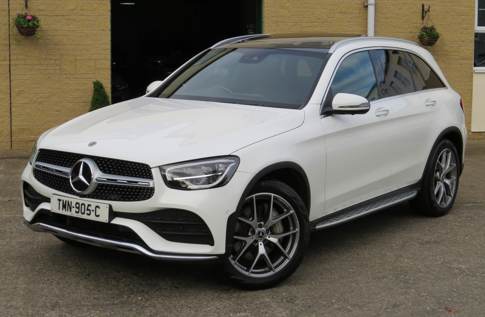 Mercedes GLC 300D 2.0 A-AMG Line Premium Plus 4-Matic