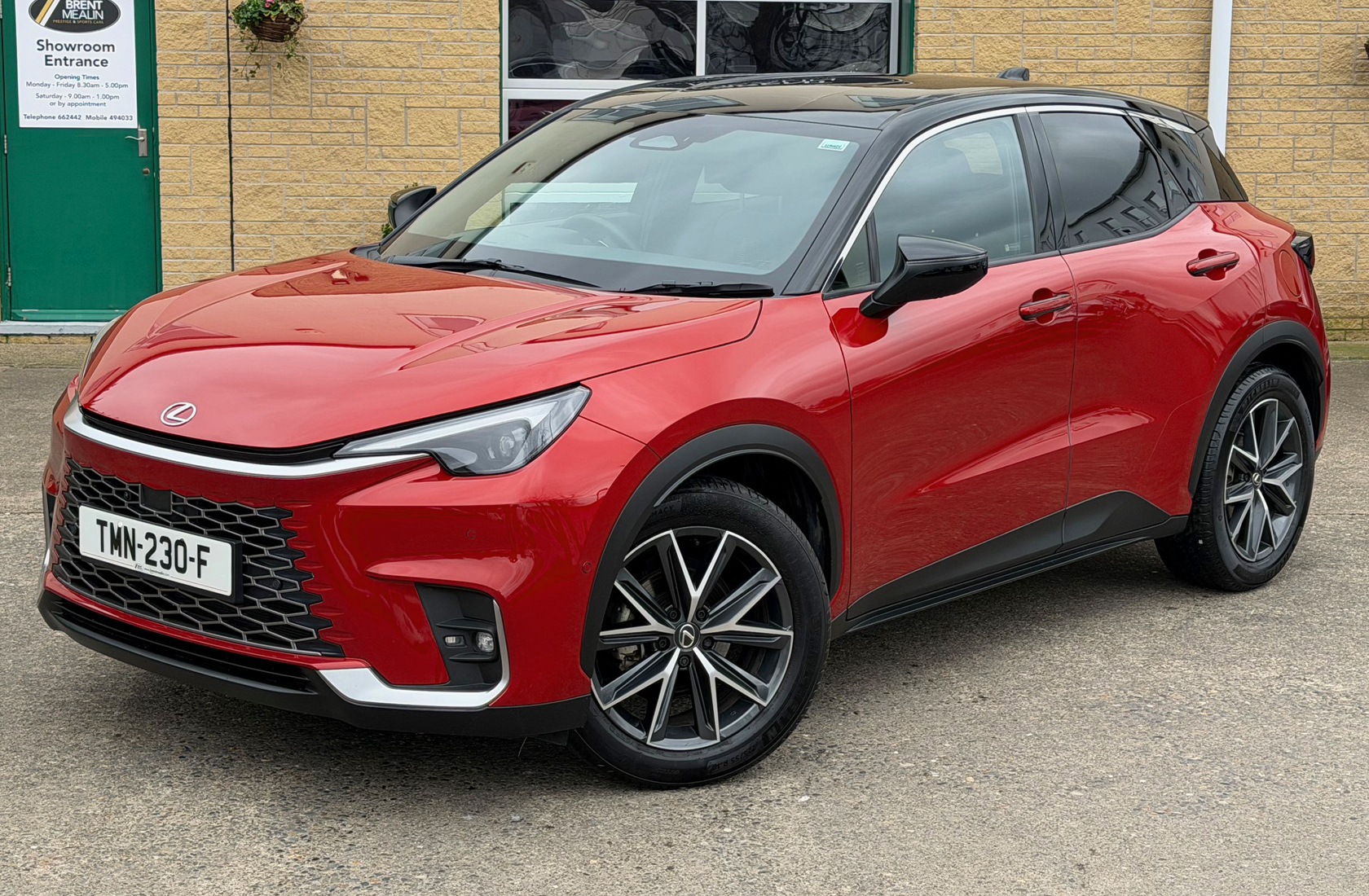 Lexus LBX 1.5 VVT Ie Hybrid CVT Takumi