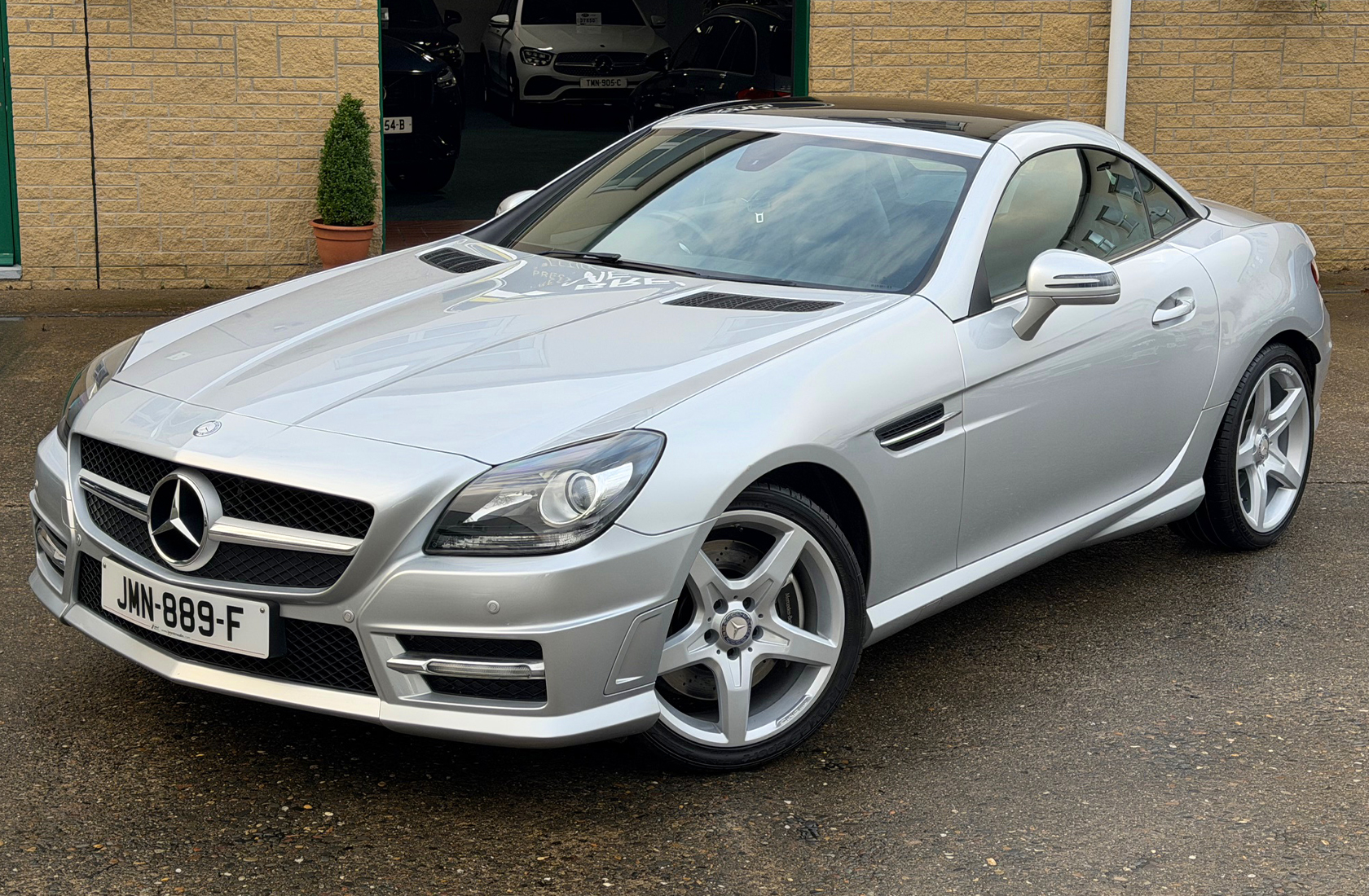 Mercedes SLK 200-A AMG Line Sport Roadster